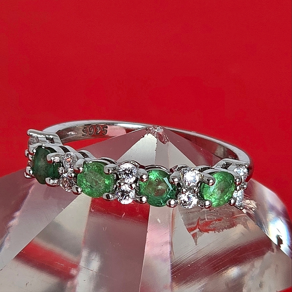 925 Sterling Silver Ring with Natural Emerald & CZ